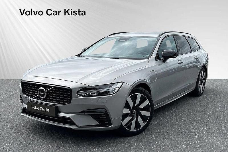 Silver Begagnad 2024 Volvo V90 Plus Kombi | 509 900 kr (Marknadspris) - Bild 1/3