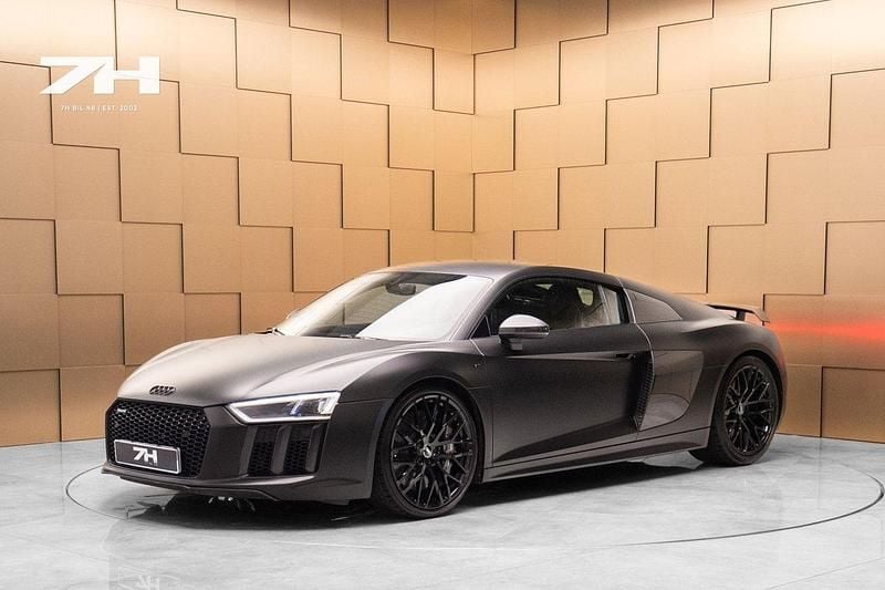 Silver Begagnad 2017 Audi R8 Coupé Design Sportkupé | 1 329 000 kr - Bild 1/4