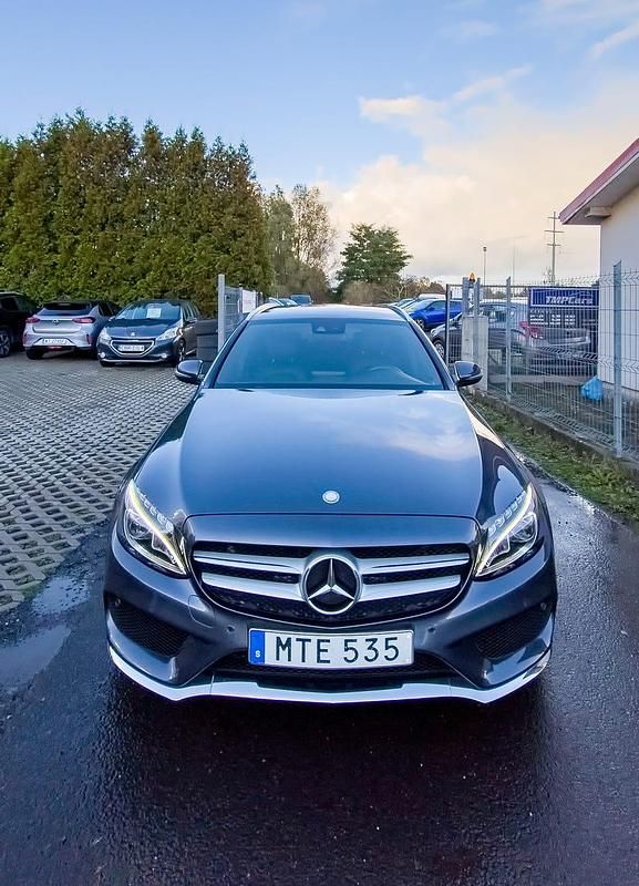 Begagnad 2016 Mercedes C250 Kombi | 169 000 kr (Lite dyr) - Bild 1/4