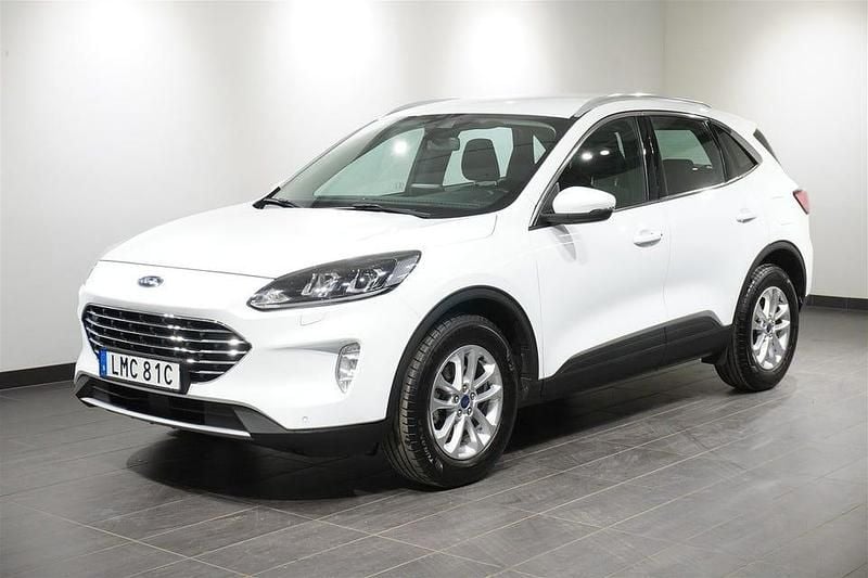 Vit Begagnad 2022 Ford Kuga Titanium SUV | 198 800 kr (Marknadspris) - Bild 1/4