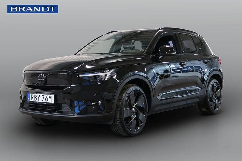 Svart Begagnad 2025 Volvo EX40 Performance SUV | 579 900 kr (Marknadspris) - Bild 1/3