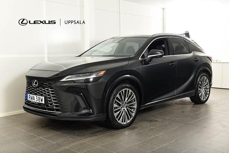 Begagnad Lexus RX450h+ 2023 Svart