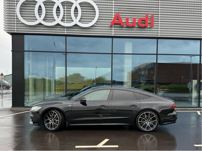 Svart Begagnad 2021 Audi A7 Sportback S-Line Halvkombi | 440 000 kr - Bild 1/4