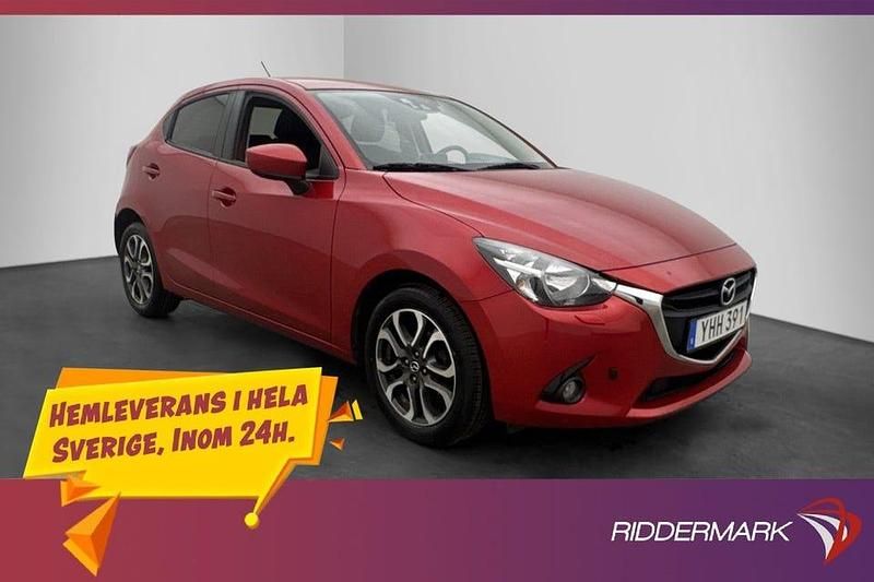 Röd Begagnad 2017 Mazda 2 Vision Halvkombi | 114 800 kr (Marknadspris) - Bild 1/3