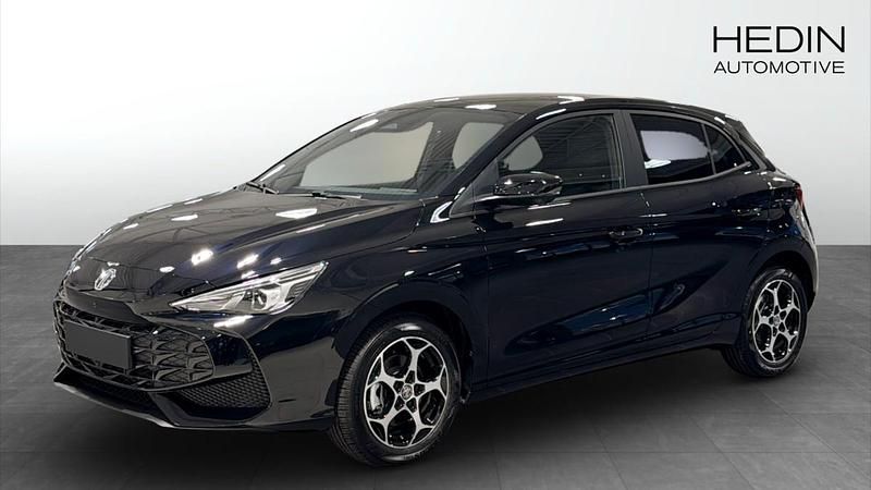 Svart (black) Ny 2024 MG MG3 Luxury Halvkombi | 292 490 kr (Marknadspris) - Bild 1/4