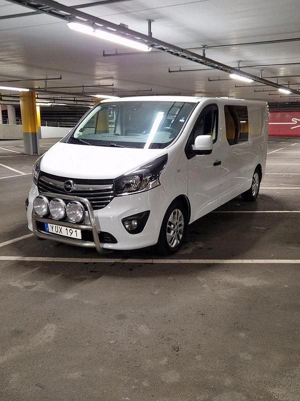 Vit Begagnad 2019 Opel Vivaro Van | 125 000 kr - Bild 1/4
