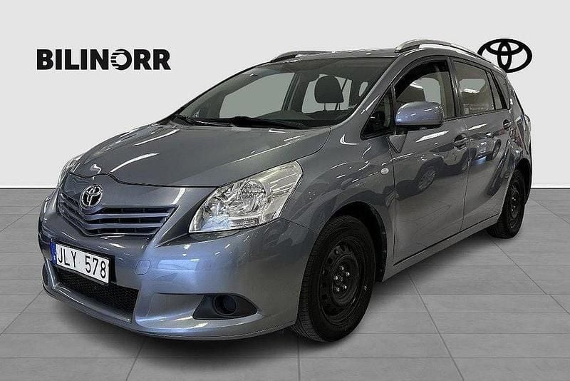 Blå Begagnad 2010 Toyota Verso Minibuss | 79 900 kr (Dyr) - Bild 1/4