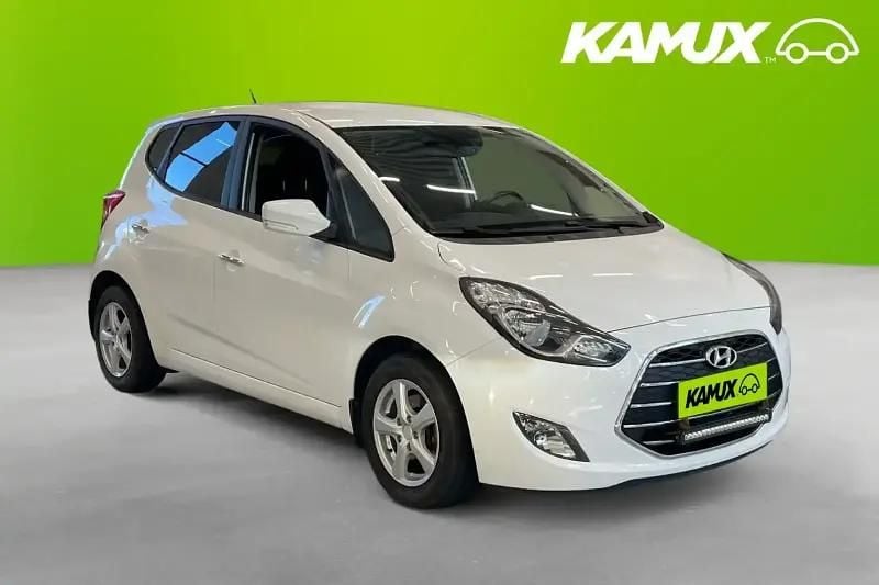 Vit Begagnad 2016 Hyundai ix20 Comfort Minibuss | 99 900 kr (Marknadspris) - Bild 1/4