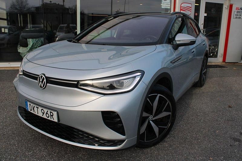 Silver Begagnad 2022 VW ID.4 GTX SUV | 274 900 kr (Bra pris) - Bild 1/4