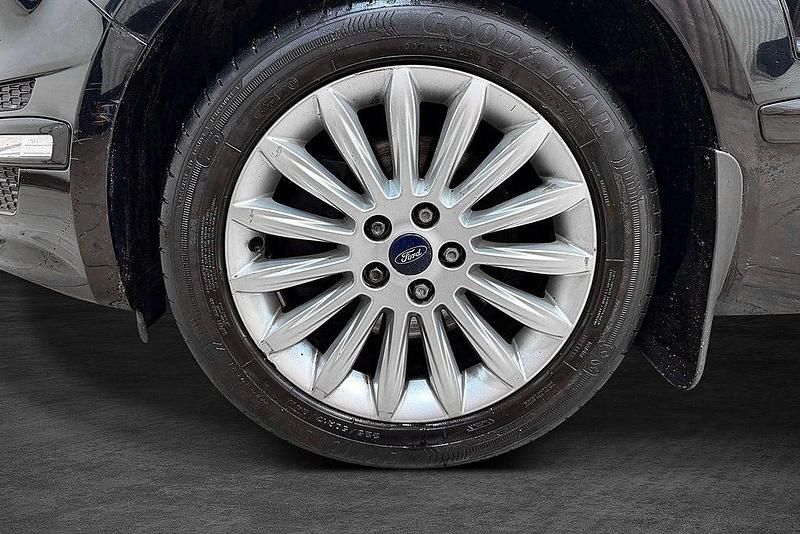 Begagnad Ford S-MAX Business Edition 164 HK (120 kW) 2010 Svart Minibuss