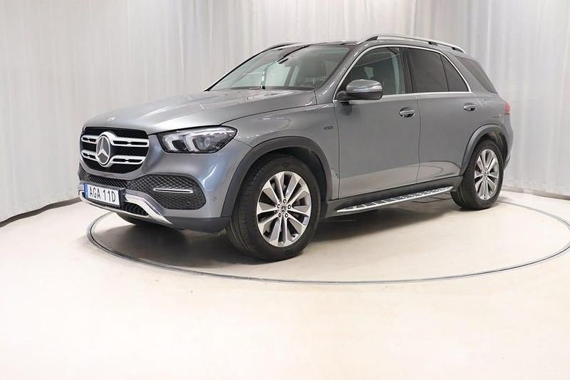 Grå Begagnad 2021 Mercedes GLE350 SUV | 489 900 kr - Bild 1/4