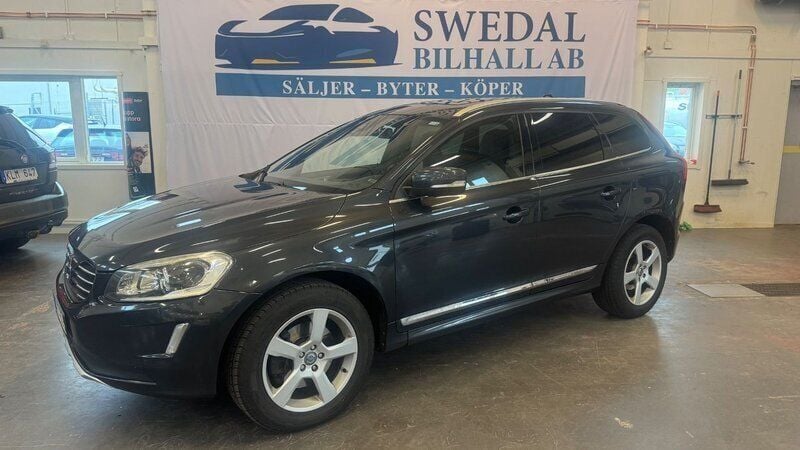 Grå Begagnad 2014 Volvo XC60 Summum SUV | 119 800 kr (Superpris) - Bild 1/4