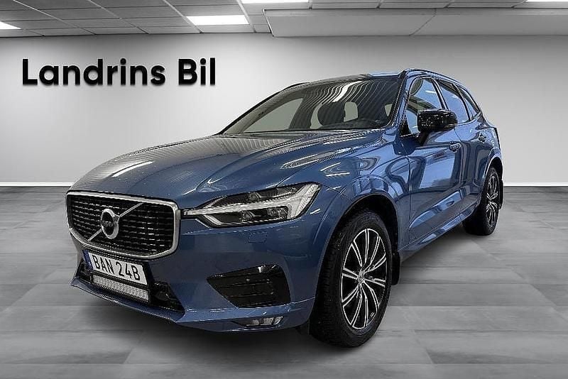 Blå Begagnad 2020 Volvo XC60 R-Design SUV | 359 900 kr (Marknadspris) - Bild 1/4