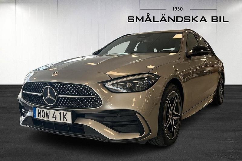 Silver Begagnad 2022 Mercedes C300e AMG line Kombi | 349 000 kr - Bild 1/4