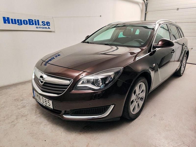 Brun (bronzmetallic) Begagnad 2015 Opel Insignia Business Kombi | 119 500 kr (Dyr) - Bild 1/4