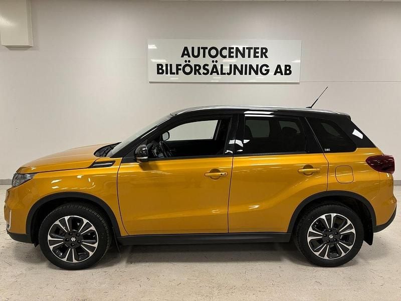 Gul Begagnad 2022 Suzuki Vitara SUV | 259 900 kr (Marknadspris) - Bild 1/4
