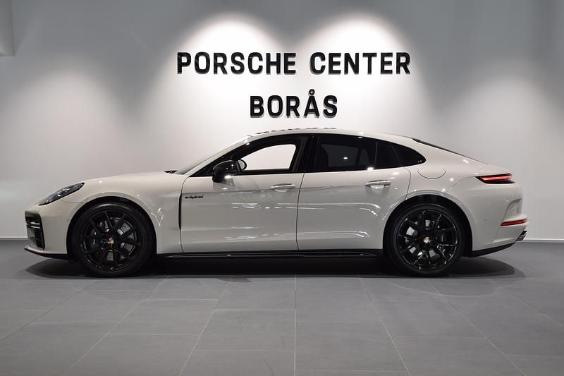 Begagnad Porsche Panamera 4 2026 Grå Sedan