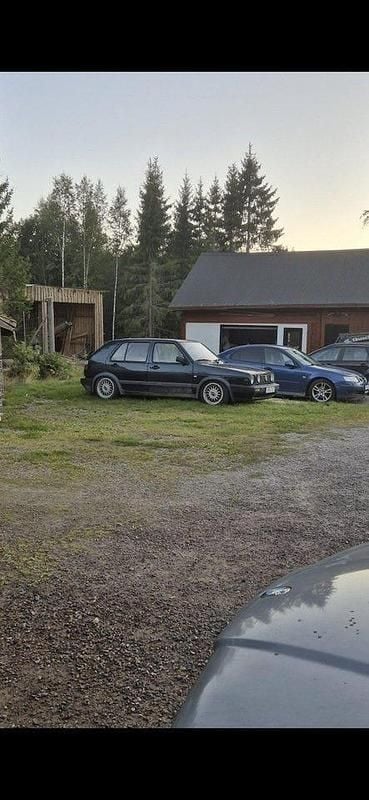 Begagnad 1991 VW Golf II GTD Halvkombi | 45 000 kr - Bild 1/3