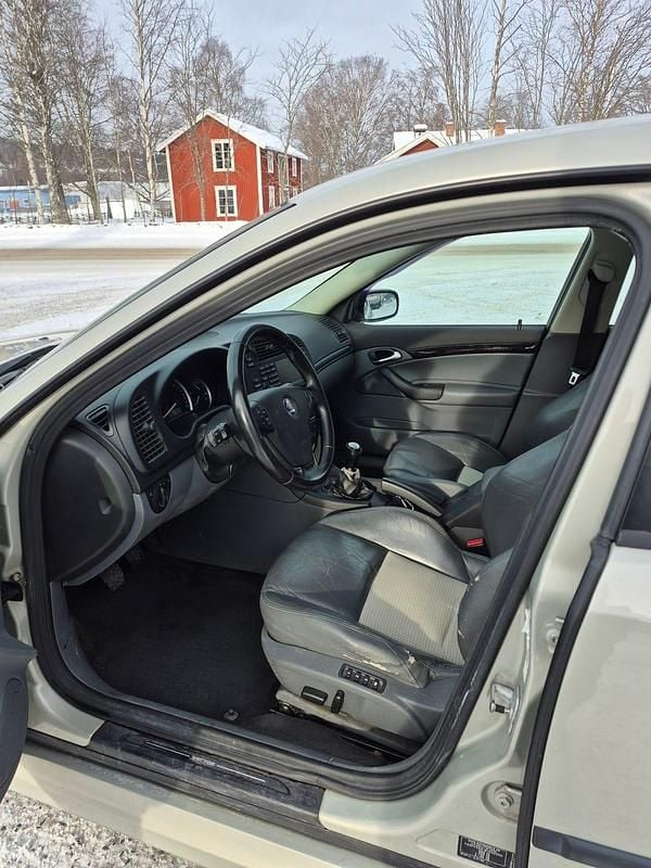 Begagnad Saab 9-3 175 HK (128 kW) 2006 Kombi