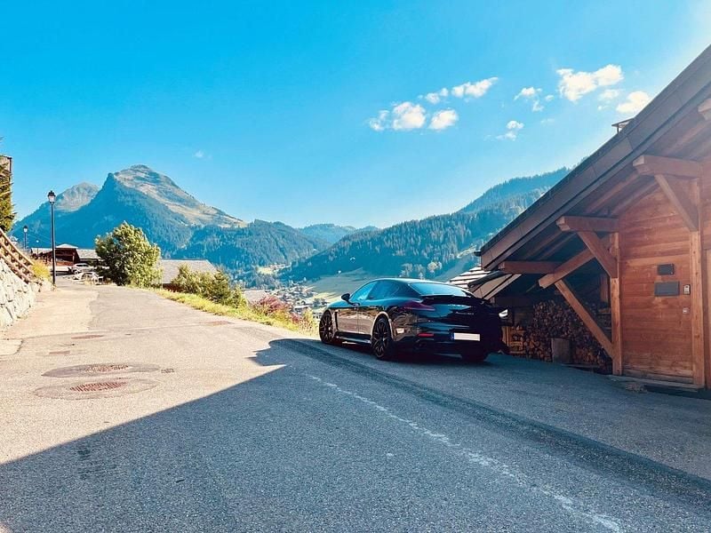 Svart Begagnad 2015 Porsche Panamera GTS Sedan | 449 900 kr - Bild 1/4