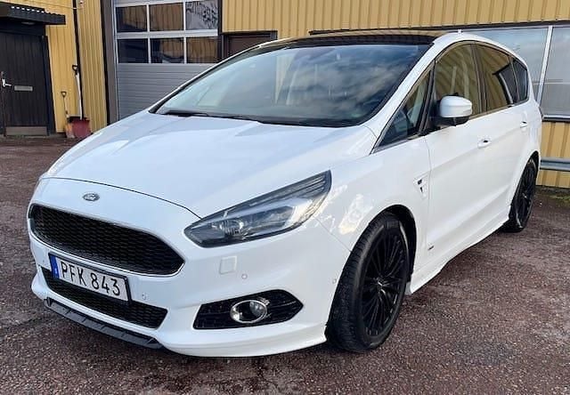 Begagnad 2017 Ford S-MAX S Minibuss | 155 000 kr (Marknadspris) - Bild 1/4