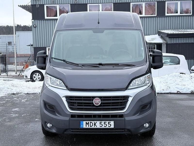 Begagnad Fiat Ducato 131 HK (96 kW) 2016 Svart Van