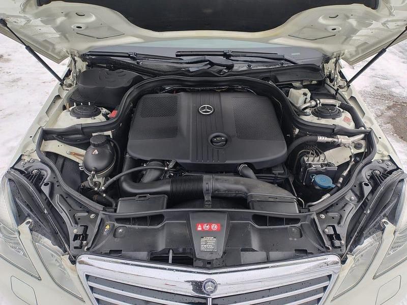 Begagnad Mercedes E250 204 HK (150 kW) 2010