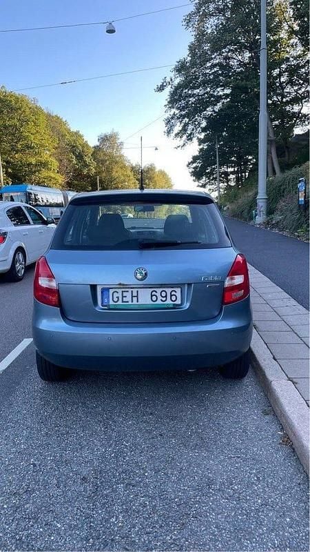 Begagnad Skoda Fabia Elegance 86 HK (63 kW) 2011 Halvkombi