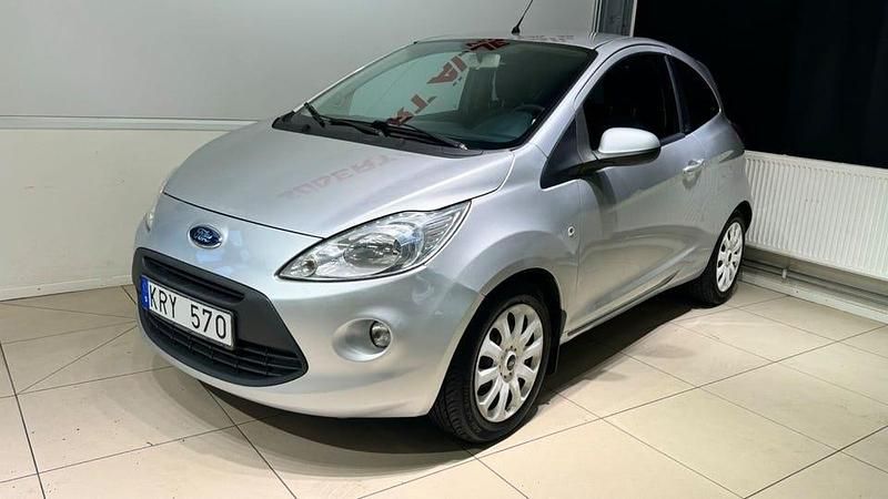 Begagnad Ford Ka Titanium 70 HK (51 kW) 2010 Grå Halvkombi