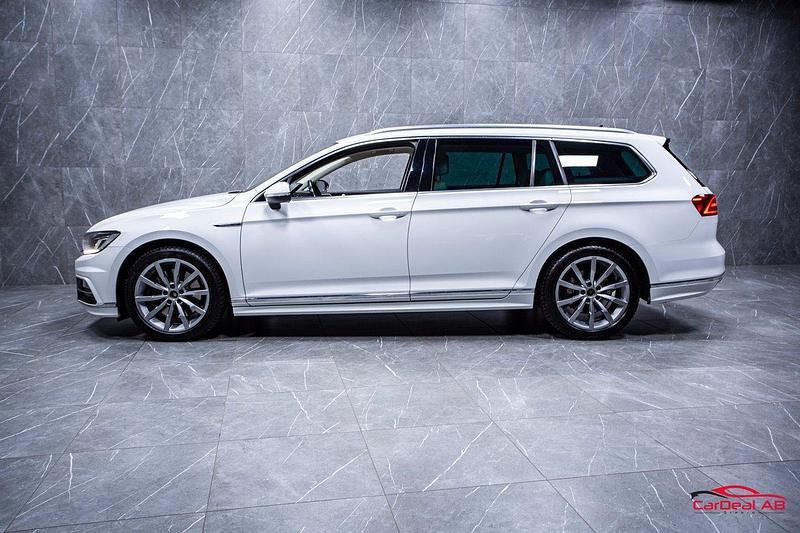 Begagnad VW Passat GTS 240 HK (176 kW) 2017 Vit Kombi