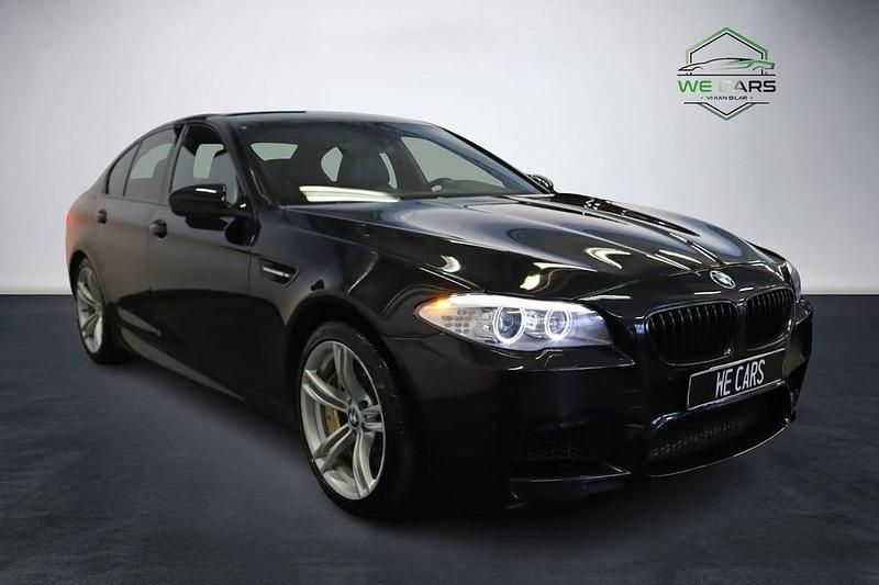 Begagnad BMW M5 680 HK (500 kW) 2012 Svart Sedan
