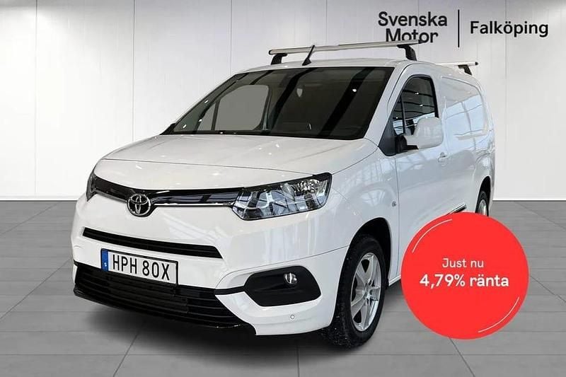 Vit Begagnad 2021 Toyota Proace City City Minibuss | 199 900 kr (Superpris) - Bild 1/4