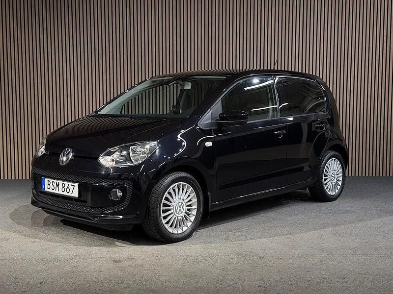 Svart Begagnad 2016 VW up! high up! Halvkombi | 89 200 kr (Lite dyr) - Bild 1/4