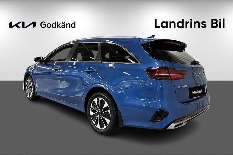 Begagnad Kia Ceed Sportswagon Advance 141 HK (103 kW) 2023 Kombi