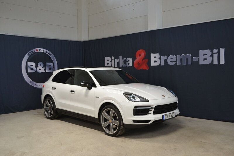 Vit Begagnad 2019 Porsche Cayenne Sport SUV | 695 000 kr (Marknadspris) - Bild 1/3
