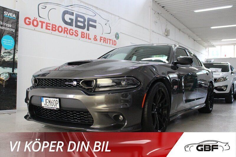 Grå (gråmet) Begagnad 2020 Dodge Charger Sedan | 599 000 kr (Superpris) - Bild 1/4