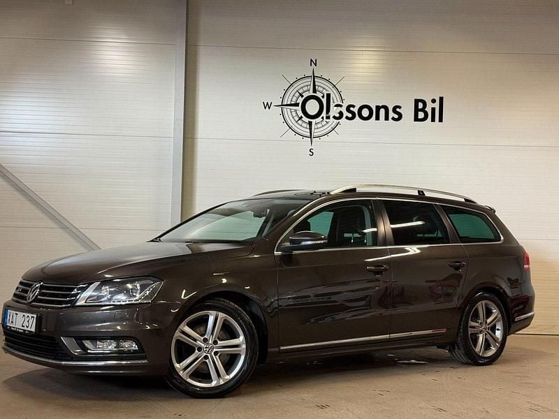 Mörkbrun Begagnad 2012 VW Passat GT Kombi | 129 800 kr (Dyr) - Bild 1/4