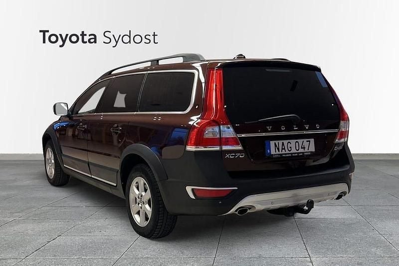 Begagnad Volvo XC70 Momentum 184 HK (135 kW) 2016 Brun Kombi