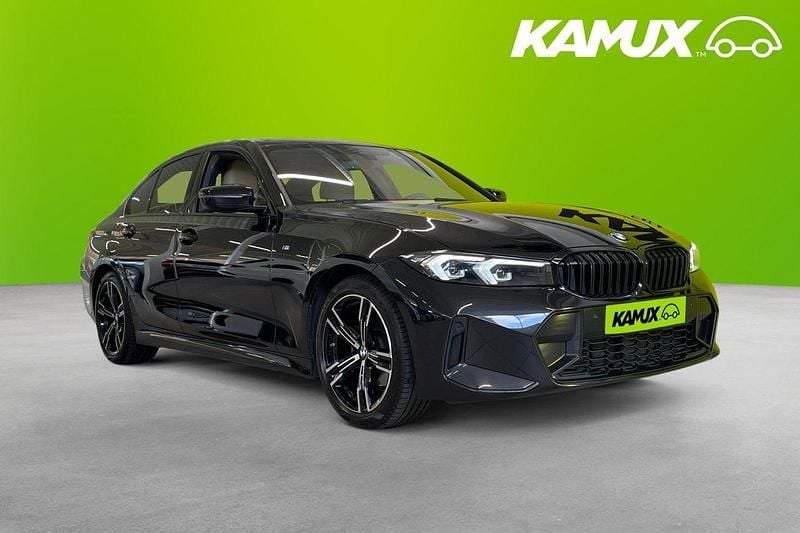 Svart Begagnad 2023 BMW 320 M Sport Sedan | 439 800 kr (Lite dyr) - Bild 1/4