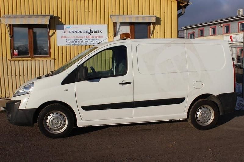Begagnad Peugeot Expert 163 HK (119 kW) 2013 Vit Van