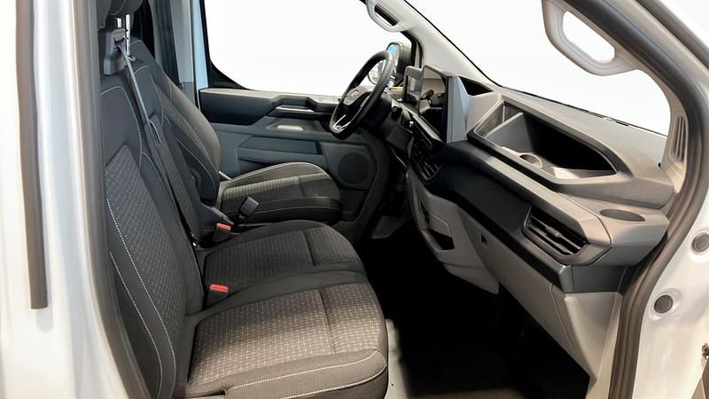 Ny Ford Transit Custom Trend 136 HK (100 kW) 2025 Frozen white