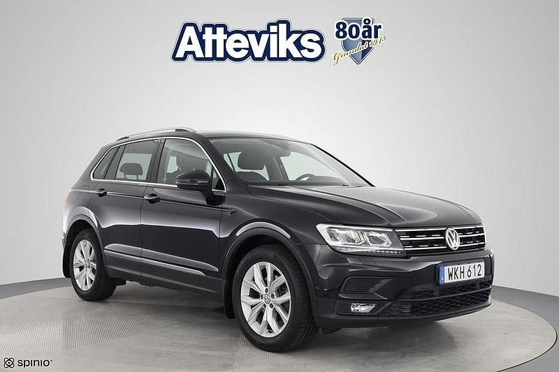 Svart Begagnad 2018 VW Tiguan Comfortline SUV | 199 700 kr (Bra pris) - Bild 1/4