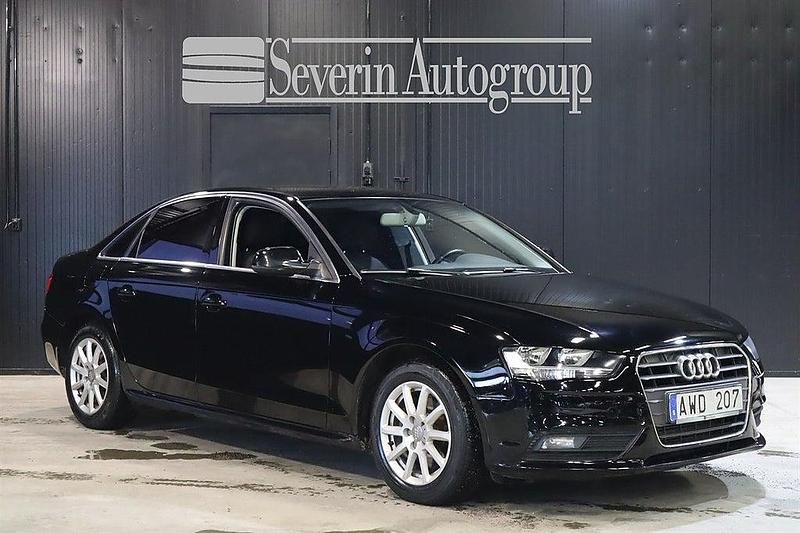 Begagnad Audi A4 177 HK (130 kW) 2012 Svart Sedan