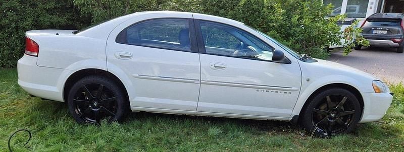 Vit Begagnad 2001 Chrysler Sebring Sedan | 27 000 kr - Bild 1/4