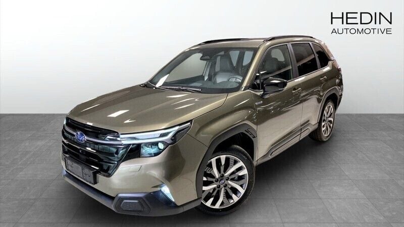 Ny 2025 Subaru Forester SUV | 429 900 kr (Marknadspris) - Bild 1/4