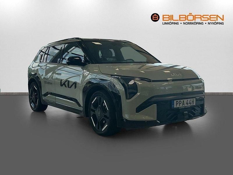 Begagnad Kia EV3 GT-Line 150 kW (204 HK) 2024 Grön SUV