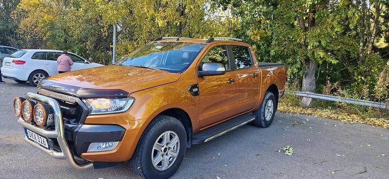 Orange Begagnad 2016 Ford Ranger Pickup | 220 000 kr (Marknadspris) - Bild 1/4