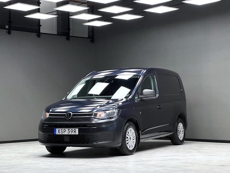 Blå Begagnad 2022 VW Caddy Minibuss | 169 900 kr (Bra pris) - Bild 1/3