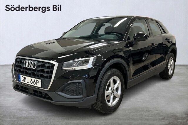 Brilliantsvart Begagnad 2022 Audi Q2 Proline SUV | 209 500 kr (Marknadspris) - Bild 1/4