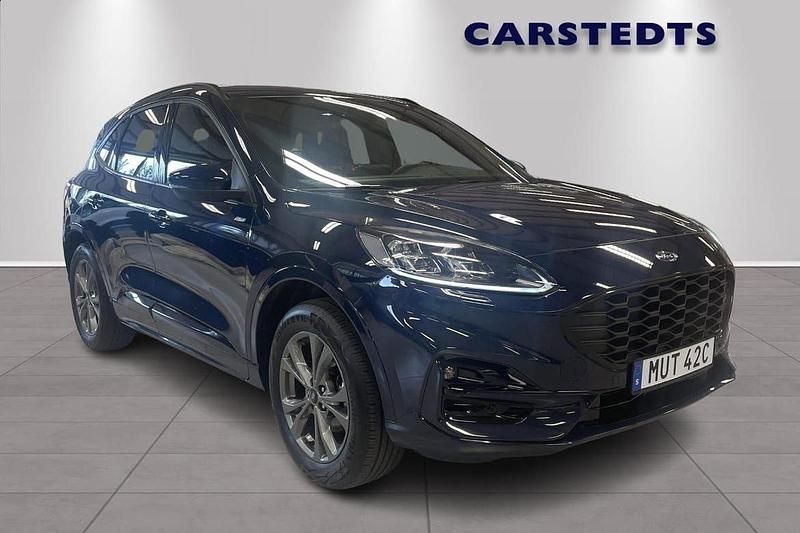 Blå Begagnad 2022 Ford Kuga Business Edition SUV | 309 900 kr (Lite dyr) - Bild 1/4